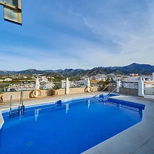 https://bajamar-nerja.hotelsinnerja.org